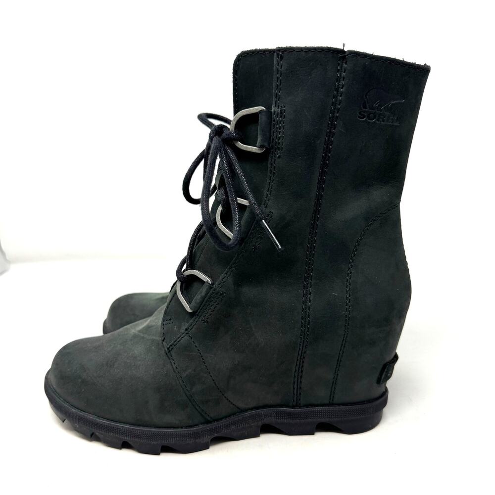 Sorel Joan of Arctic Wedge II Tall Boots 8 Black Leather Lace Up Goth Grunge Emo
